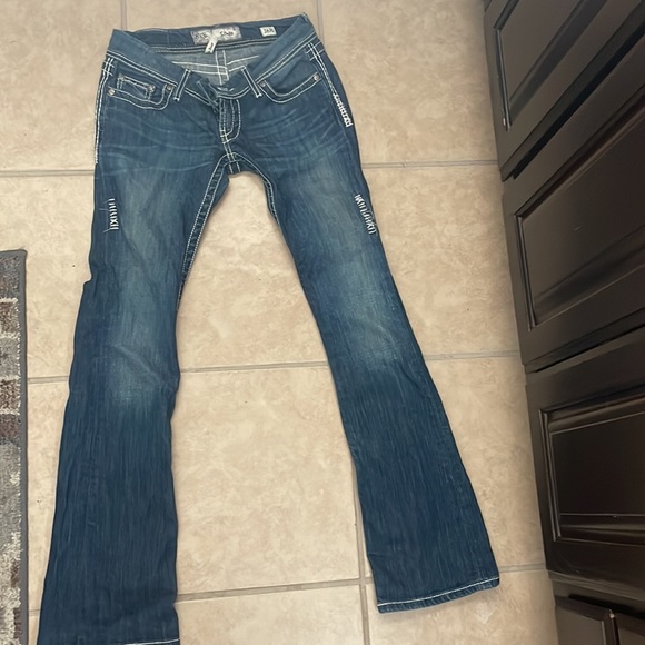 BKE 26R - Picture 2 of 3